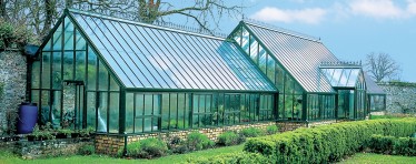 Bespoke lean to greenhouse 12