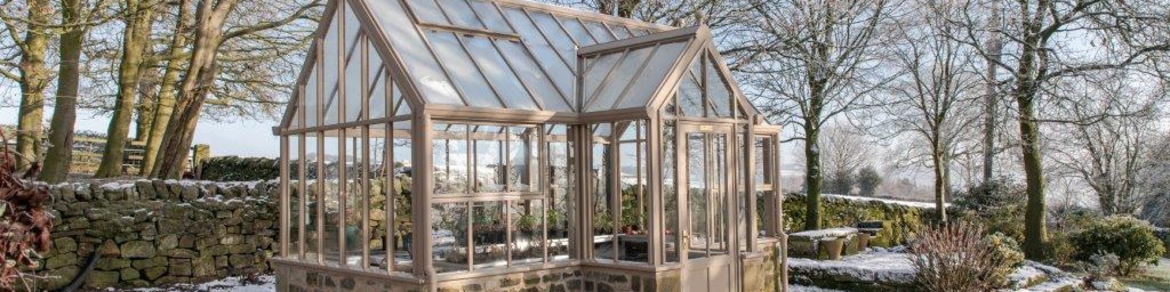 How to Keep a Greenhouse Warm in Winter Hartley Botanic